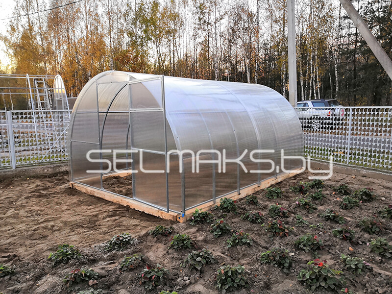 Сборка теплицы своими руками