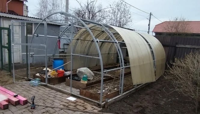 Как поменять поликарбонат на теплице