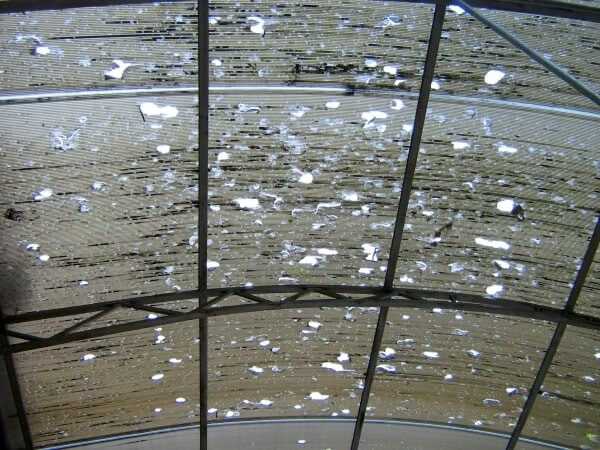 Ремонт поврежденного поликарбоната